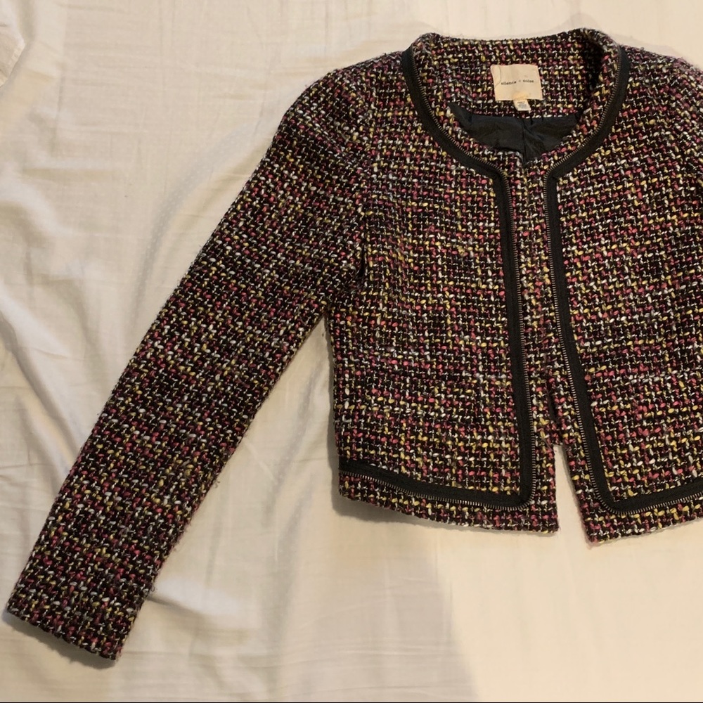 Cropped tweed jacket